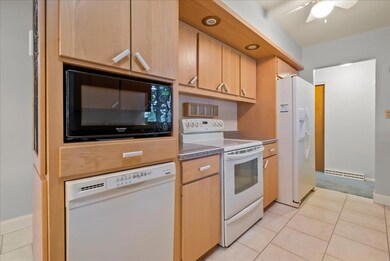 1304 4th Ave SW, Waverly, IA 50677 - photo 7