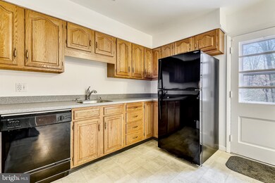 511 Ridge Rd, Annapolis, MD 21401 - photo 4