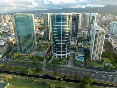 Nauru Tower unit 3601, Honolulu, HI 96814 - photo 2