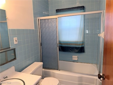 1651 W 3rd St, Ashtabula, OH 44004 - photo 6