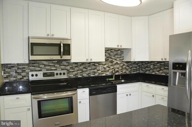 1502 Lowell Ct, Crofton, MD 21114 - photo 2