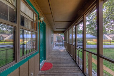Screen Porch