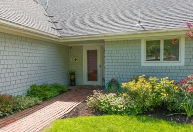 13 W Harbor Pond Rd unit 13B, Boothbay Harbor, ME 04538 - photo 3