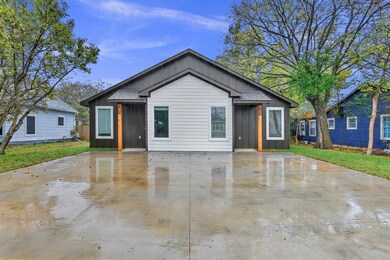 720 W Texas St, Denison, TX 75020 - photo 2