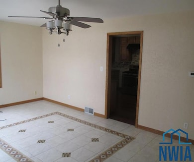 1144 11th St, Sheldon, IA 51201 - photo 3