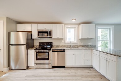 26 King St_Unit 1_Westbrook_18