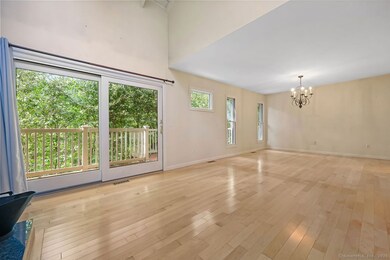 8 Currier Ct unit 8, Cheshire, CT 06410 - photo 6