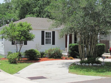 1138 Murray Dr, Jacksonville, FL 32205 - photo 2