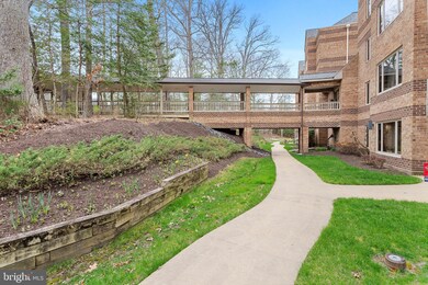 23140 Cobblestone Ln unit 101, California, MD 20619 - photo 4