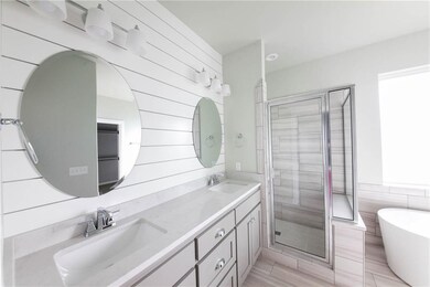 824 NE 20th Place, Moore, OK 73160 - photo 4