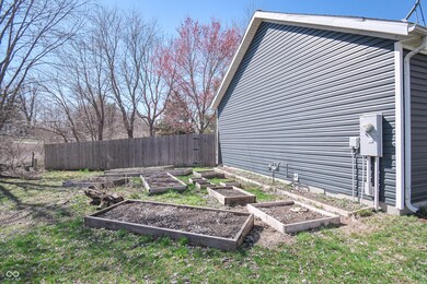 1755 Pinion Ct, Columbus, IN 47201 - photo 4