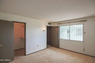 17302 N Del Webb Blvd, Sun City, AZ 85373 - photo 5