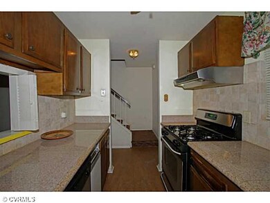 Kitchen - Spacious galley kitchen-lots of counter 