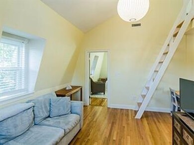 8 Vernon St unit 5, Waltham, MA 02453 - photo 4