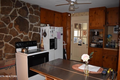 175 Heritage Cir, Crossville, TN 38571 - photo 5