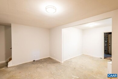 138 Quince Ln, Charlottesville, VA 22902 - photo 5