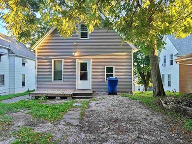 1720 W 9th St, Davenport, IA 52804 - photo 7