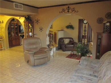 unlisted-address, El Paso, TX 79915 - photo 7