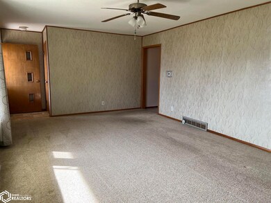 610 N State St, Osceola, IA 50213 - photo 6