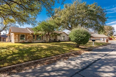 917 Charleston Ct, Bedford, TX 76022 - photo 4