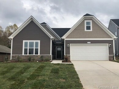 113 Fleming Dr, Statesville, NC 28677 - photo 3