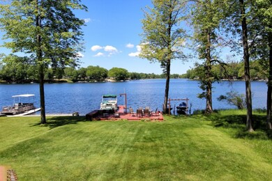 5067 N Red Maple St Irons MI-large-010-