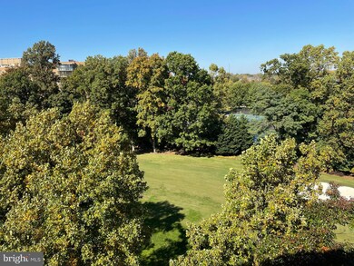 Greens of Leisure World unit 912, Silver Spring, MD 20906 - photo 4