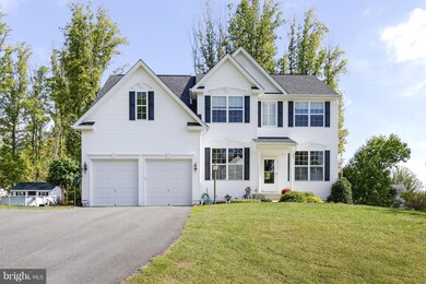17318 Smokey View Ct, Round Hill, VA 20141 - photo 2