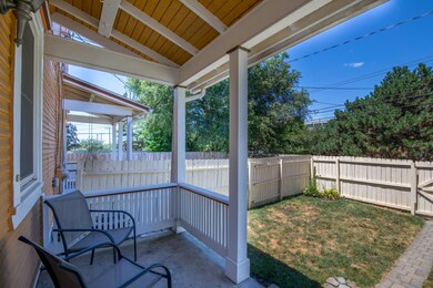 474 Vermont Place, Columbus, OH 43201 - photo 3