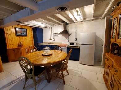 755 Williams Rd, Carpentersville, IL 60110 - photo 5