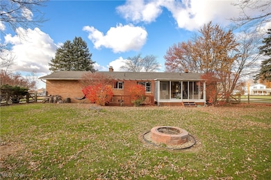 13324 Carnation Ave NW, Hartville, OH 44632 - photo 5