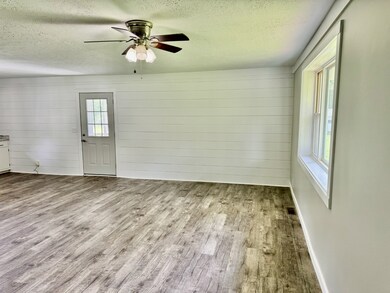 316 Edmonds Ln, Cookeville, TN 38506 - photo 7