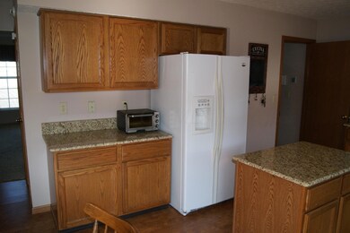 834 Riggsby Rd, Galloway, OH 43119 - photo 7