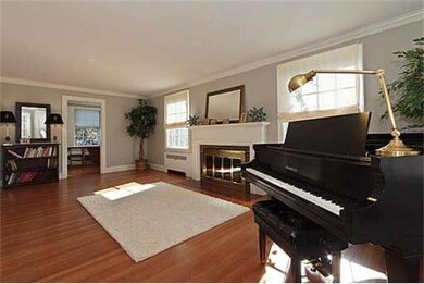 71 Chester St, Arlington, MA 02476 - photo 6