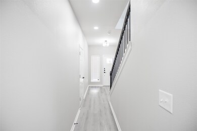 2519 Washington St unit 204, Waller, TX 77484 - photo 4