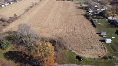 8700 S Pugsley Rd, Daleville, IN 47334 - photo 2