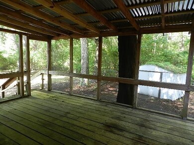 617 Dennis Rd, Jacksonville, NC 28546 - photo 6