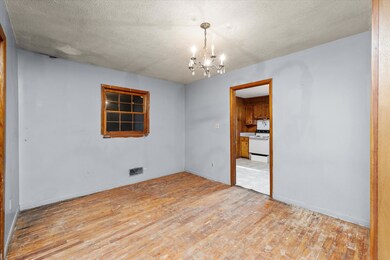 19-P1666622