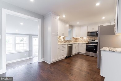 1 Center St, Saint Georges, DE 19733 - photo 6