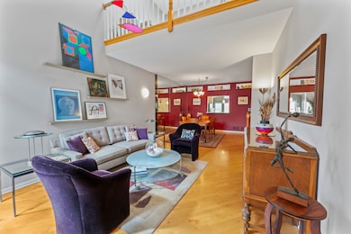 566 W Bridge View Ct, Palatine, IL 60067 - photo 3