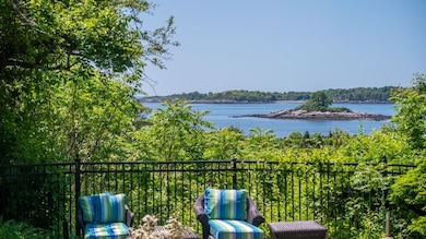 965 Hale St, Beverly, MA 01915 - photo 3