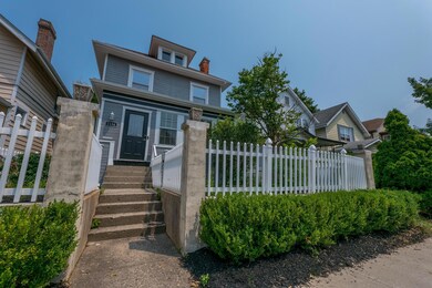 003P1394790