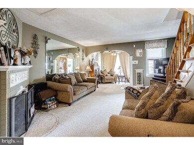 3511 Shelmire Ave, Philadelphia, PA 19136 - photo 3