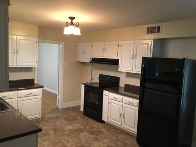 4197 Woodcrest Dr, Memphis, TN 38111 - photo 7