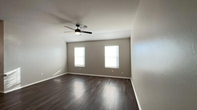 1923 Glenbrook Dr, Shawnee, OK 74804 - photo 7