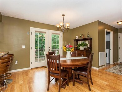 221 Scenic Ridge Dr, Hendersonville, NC 28792 - photo 7