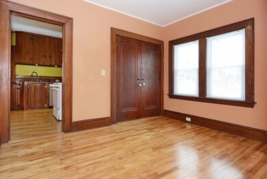 16 Papineau St, Worcester, MA 01603 - photo 4