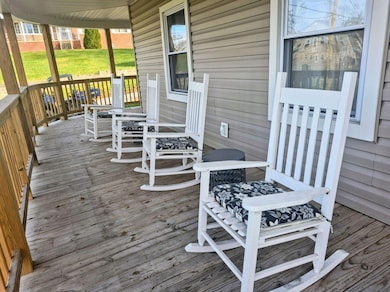 116 Red Star Hill Rd unit 116, Oak Hill, WV 25901 - photo 7