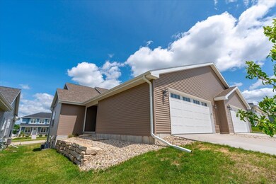 6295 Stone Gate Dr, Fitchburg, WI 53719 - photo 6