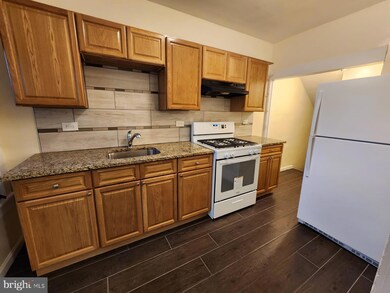 3084 Carman St, Camden, NJ 08105 - photo 5